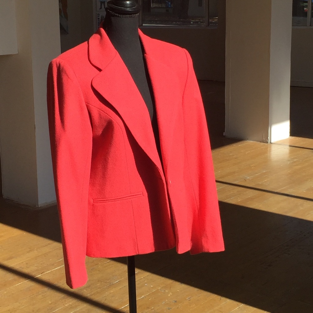 Rose Pink Wool Blazer - Picture 2 of 6